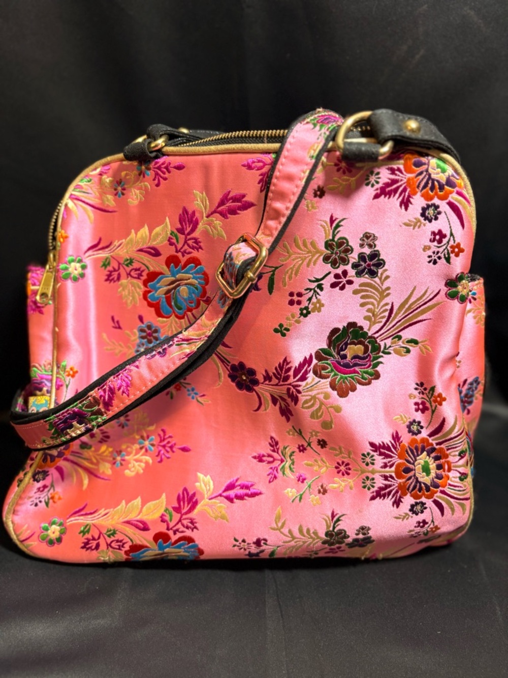 Discontinued and Ultra-rare Irregular Choice Blossom Bunny bag, Pink - Picture 3 of 8
